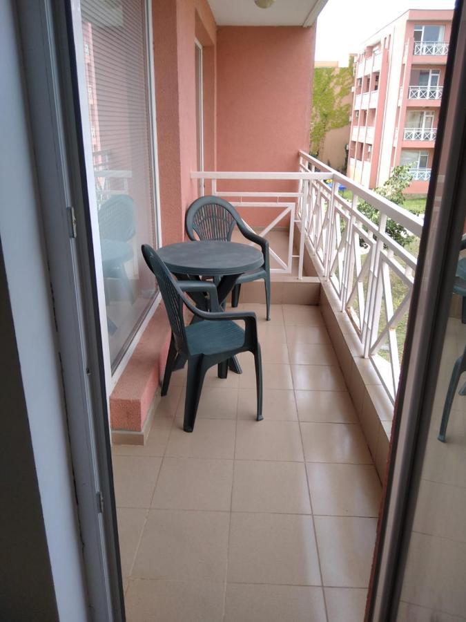1 Bedroom Apartment In Sunny Day 6 Tunkovo Екстер'єр фото